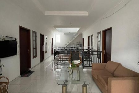 Disewakan Rumah di Menteng Dalam 3 BR - Jakarta Selatan