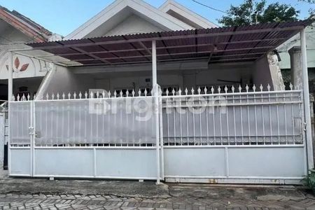 Jual Rumah di Nirwana Eksekutif Rungkut Surabaya