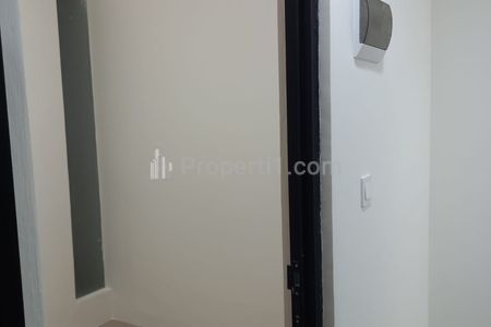 Disewakan Rumah Cendana Icon Estate 17 Lippo Village Utara