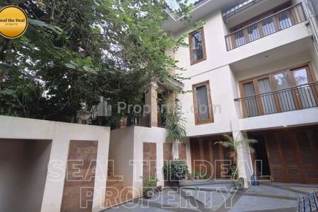 Disewakan Rumah di Senopati/SCBD/Kebayoran Baru Jakarta Selatan STD629