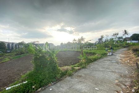 Jual Tanah Luas 332 m2 Dekat Kampus UII Jalan Kaliurang Sleman Yogyakarta (Selatan Jalan Degolan- Balong)