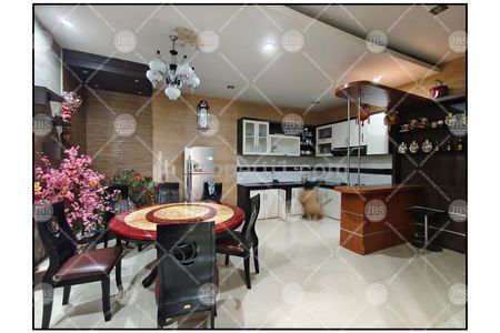 Dijual Rumah 2,5 Tingkat Komplek Mutiara Palace Jalan Selamat Ketaren, Deli Serdang