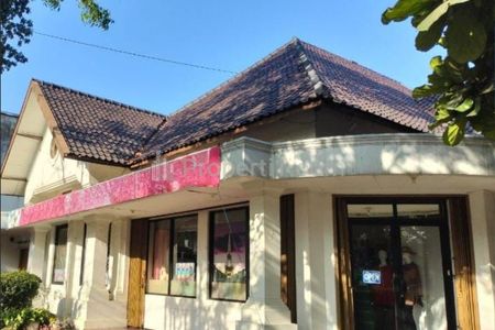 Dijual Tempat Usaha Strategis di Lingkar Selatan, Kota Bandung