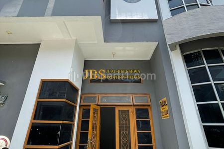 Dijual Rumah Hook 2 Tingkat di Komplek Taman Kyoto - Medan Selayang