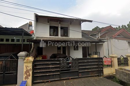Dijual Rumah 2 Lantai di Jalan Delman Jakarta Selatan SHM