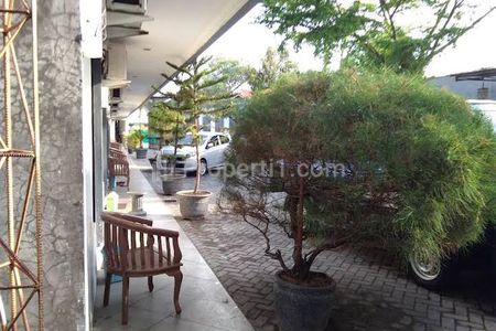 Jual Hotel Strategis Masih Aktif di Jalan Raya Yogyakarta - Solo Prambanan Klaten Jawa Tengah