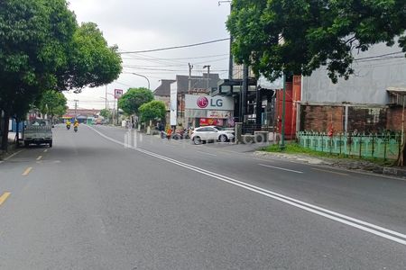 Jual Tanah Murah di Tengah di Jl Cokroaminoto Kota Yogyakarta, Cocok untuk Kantor, Pertokoan, ataupun Investasi