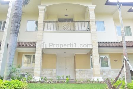 Sewa Rumah Siap Huni Nego Ada Kolam Renang di Pejaten Barat, Dekat AIS, Gonzaga, Ampera, Kemang, Simatupang, Mampang, Buncit, Jakarta Selatan