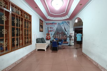Dijual Rumah Komplek Hitung Tanah Sesuai Njop di Kayu Putih, Pulo Gadung, Jakarta Timur