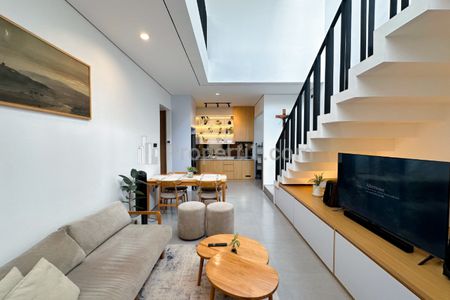 Jual Rumah Mewah dan Cantik "Vibes Homestay", Jalan Sumberan 3 Area Jalan Damai Yogyakarta