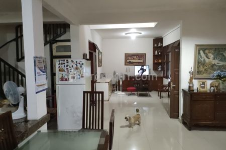 Disewakan Rumah Taman Semanan Indah Ukuran 10x21 m Jakarta Barat