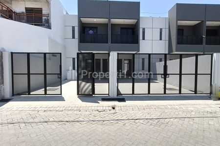 Dijual Rumah Baru Gress 2 Lantai di Lebak, Tambaksari Dekat Raya Kenjeran Surabaya Timur