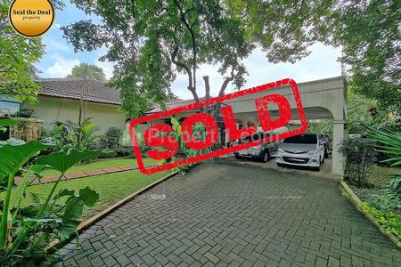 Dijual Cepat Rumah Luas di Jalan Benda Kemang Jakarta Selatan STD399