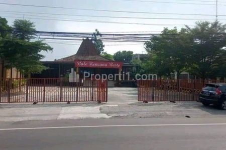 Jual Bangunan Resto Hitung Harga Tanah di Tlogo, Prambanan, Klaten, Jawa Tengah