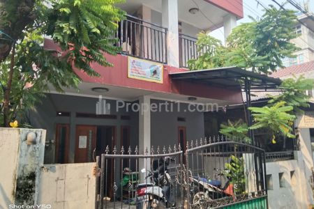 Dijual Rumah Kost 9 Kamar Strategis di Makasar, Jakarta Timur
