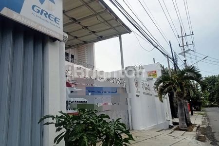 Dijual Rumah 2 Lantai di Manyar Surabaya