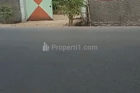 Jual Tanah Darat Pinggir Jalan Raya Utama Kutagandok Muka 46 Meter Cocok untuk Gudang, Material, Kantor Pertokoan Karawang