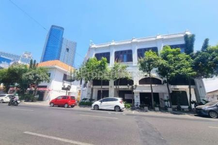 Dijual Tanah dan Gedung di Jalan Tunjungan, Genteng, Surabaya Pusat