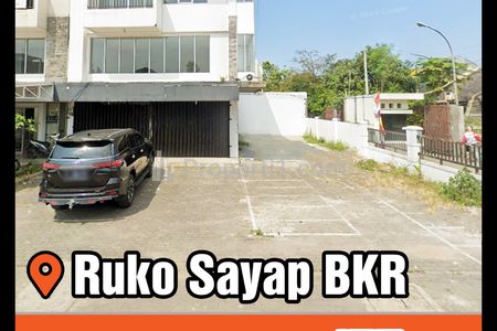 tampak muka