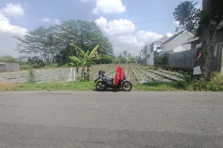 Dijual Tanah Murah Strategis Pinggir Jalan Ngalangan Raya Dekat Gentan Jl. Kaliurang Km 10 Sleman Yogyakarta