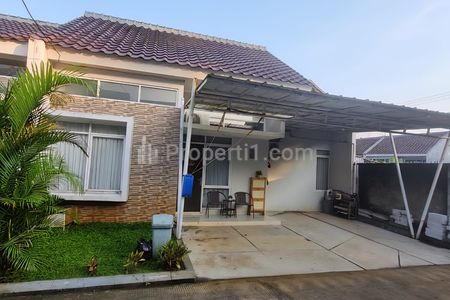 Dijual Rumah Depok SHM Luas 101 m2 di Komplek - Dekat Stasiun Depok, Harga Nego