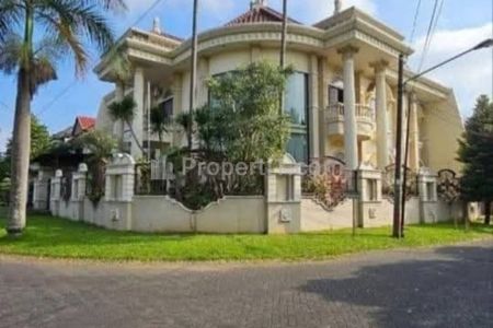 Dijual Rumah Mewah PBI Araya Malang (Hadap Timur dan Selatan)
