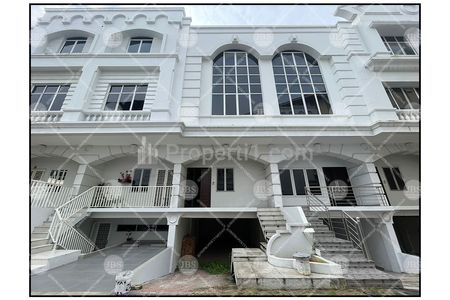 Dijual Rumah Townhouse Komplek Cemara Asri Cluster Diamond, Medan