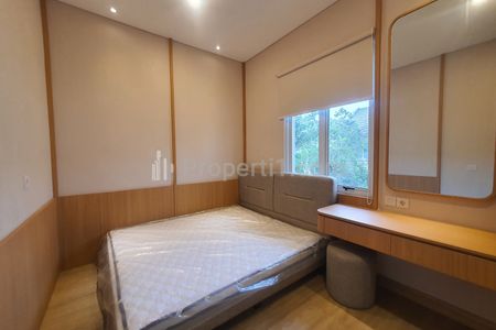 Jual Cepat Rumah Brand New 2 Lantai di Vanya Park Assana House BSD
