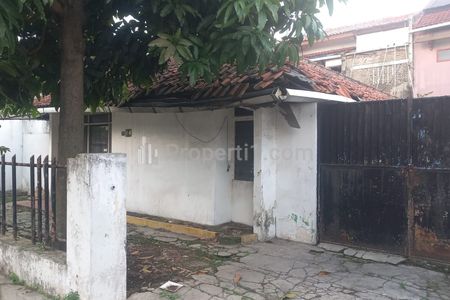 Dijual Hitung Tanah Rumah Tua di Jalan Pluto Raya Margahayu Bandung