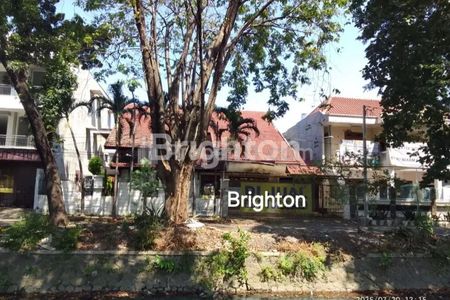 Dijual Rumah Mewah 2 Lantai di Jemur Handayani Surabaya Selatan
