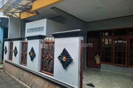 Dijual Rumah Induk dan Kost 2 Lantai Strategis, Dekat ITC Fatmawati, Jaksel