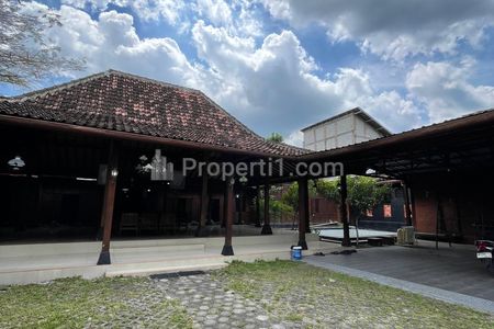 Dijual Villa Joglo Cantik di Jogja Utara
