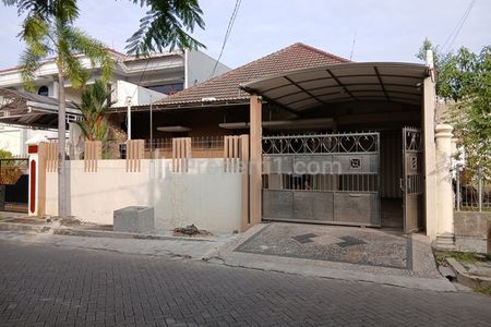 Disewakan Rumah 1 Lantai Siap Huni di Simpang Darmo Permai Utara, Surabaya Barat
