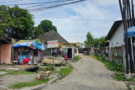 Dijual Tanah di Jalan Letda Sujono (Depan Showroom Chevrolet) - Medan