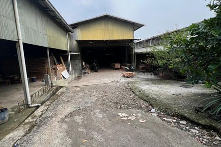 Dijual Tanah & Gudang di Bawah Harga Pasar di Curug Tangerang