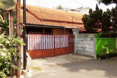 Rumah Dijual di Komplek PU P4S Duren Sawit Dekat Mall Cipinang Indah, Tip Top Pondok Bambu, Universitas Borobudur, Gerbang Tol Becakayu