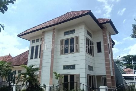 Dijual Rumah Permata Jingga 2 Malang, Luas Tanah 330 m2