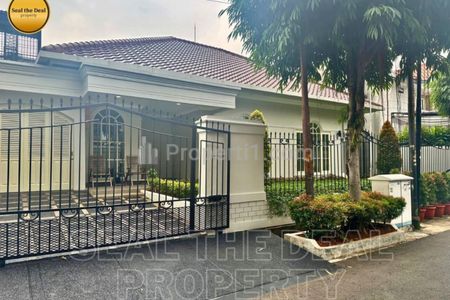 Disewakan Rumah di Permata Hijau Jakarta Selatan STD634