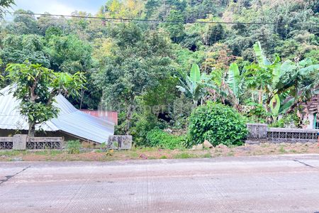 Jual Tanah 2 Hektar Dekat Aliran Sungai Karanganyar
