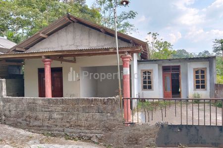 Dijual Rumah 200 Juta di Barat Pasar Karangpandan Karanganyar, Jawa Tengah