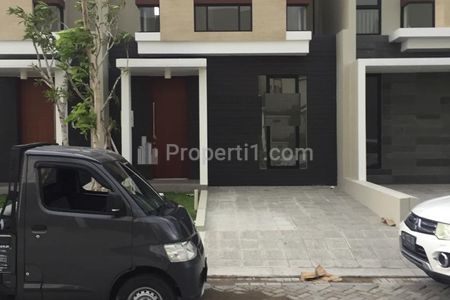 Rumah Dijual di Citraland Northwest Lake Surabaya Barat