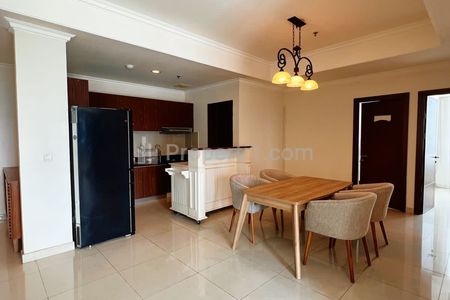 Disewakan Apartemen Denpasar Residence - 3+1 KT Full Furnished