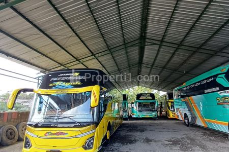 Jual Gudang Murah Bekas Garasi Bus Yang Terletak di Lokasi Super Strategis, Nglarang, Basin, Kebonarum, Klaten