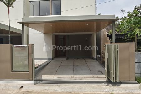 Jual Rumah Baru 2 Lantai Perpaduan Industrial Tropis di Riung Bandung