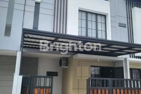 Dijual Rumah 2 Lantai di Babatan Surabaya
