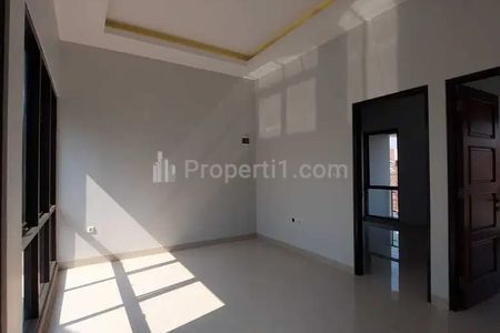Dijual Rumah Baru Dekat Duren Sawit Jakarta, di Bintara, Bekasi Barat