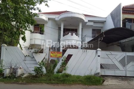 Dijual Rumah 2 Lantai di Manyar Surabaya