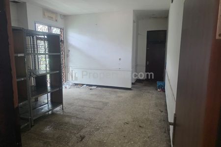 Dijual Rumah Hitung Tanah Daerah Kalibata, Jakarta Selatan