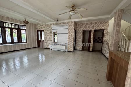 Disewakan Rumah Cluster Bintaro Semi Furnish Dekat STAN, Bintaro Plaza