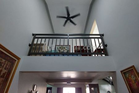 Jual Rumah Strategis di Jatiwarna Bekasi